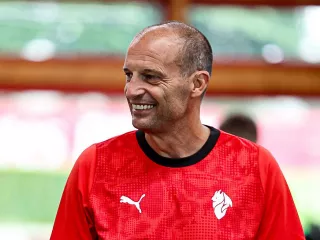 Target Massimiliano Allegri di AC Milan: Lolos ke Liga Champions - GenPI.co