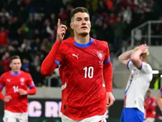 Bursa Transfer: Patrik Schick, Calon Striker Baru AC Milan - GenPI.co KEPRI