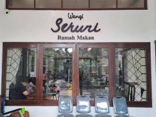 Terinspirasi Masakan Ibu, Chef Runy Bikin Rumah Makan Wangi Seruni di Bandung - GenPI.co