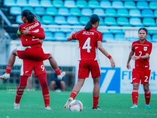 Timnas Putri Indonesia U-20 Tahan Imbang Myanmar, Akira Higashiyama Beri Pujian - GenPI.co KEPRI