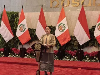 Puan Maharani Sebut Akan Ada Kejutan soal Nama Sekjen PDIP - GenPI.co JOGJA