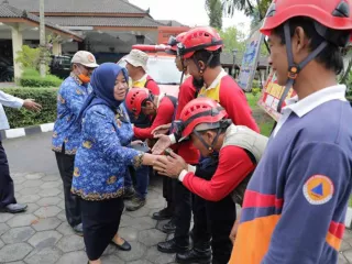 Gempa Cianjur, Sleman Kirim Bantuan Tenda Pengungsian - GenPI.co JOGJA