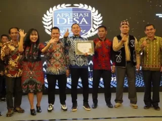 Desa Titian Kuala Diganjar Penghargaan dari Komisi Informasi Pusat - GenPI.co