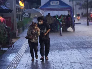 Ramalan Cuaca Kaltim: Peringatan Dini untuk Samarinda dan Daerah Berikut - GenPI.co