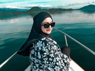 Gara-Gara Undangan, Nathalie Holscher Jadi Buah Bibir - GenPI.co