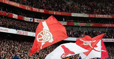 Bursa Transfer: Bintang MU Bertahan, Pemain Muda Arsenal Out