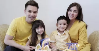 3 Artis Dikaruniai Anak Kembar, Nomor 2 Calon Bintang Masa Depan