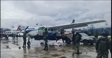 Bandara Aminggaru Papua Mencekam! Aksi KKB Sungguh Biadab