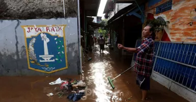 361 Jiwa di Jakarta Selatan dan Jakarta Timur Mengungsi Akibat Banjir