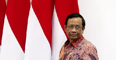 Suara Lantang Mahfud MD Mengejutkan: Presiden Jokowi Dijegal DPR