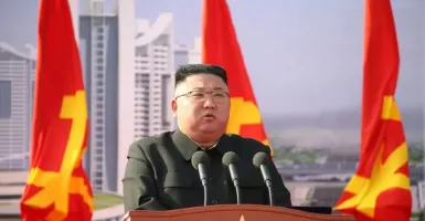Penampilan Baru Kim Jong Un Bikin Pangling, Spekulasi Menyeruak
