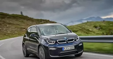 BMW Hentikan Penjualan Mobil Listrik i3, Kenapa?