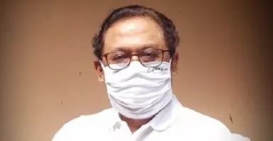 Pandu Riono: Orang Pintar Pakai Masker, Bukan Minum Obat Cacing