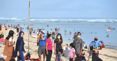 Bijak! Ini Kata Luhut Soal Pembukaan Wisata Manca di Bali