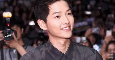 Song Joong Ki Tunda Syuting Meski Negatif Covid-19, Kok Bisa?