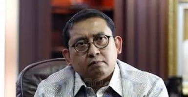 Pengamat Sebut Prabowo Harus Tegas ke Fadli Zon, Ada Apa?