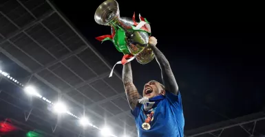 Tancap Gas! Bernardeschi Langsung Kawin Usai Italia Juara