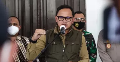 Wali Kota Bogor Bima Arya Ancam Tutup 222 Minimarket Berdekatan