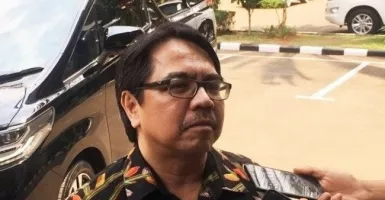 Ade Armando Berbalik Arah, Kali Ini Serang Kebijakan Jokowi