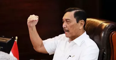 Jokowi Tak Berani Reshuffle Luhut Pandjaitan