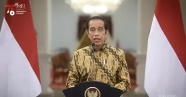 Jokowi Mati-matian, Ferdinand Sebut Nama Luhut