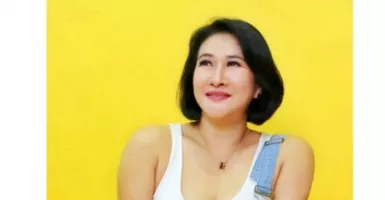 Unggah Foto Seksi, Yurike Prastika Sering Diajak Kencan Berondong