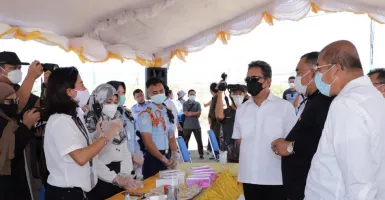 Menteri Trenggono Ajak Masyarakat Nelayan untuk Vaksin Covid-19