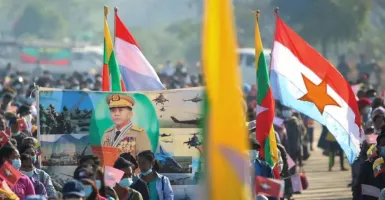 Usai Lantik Diri Sendiri, Jenderal Myanmar Embuskan Angin Surga