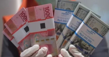 Rupiah/USD Menguat Hari ke-4, Dolar Lemas Akibat Kasus Covid AS