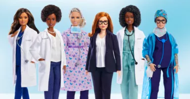 Wow, Barbie Bikin Boneka Tokoh Pembuat Vaksin AstraZeneca!
