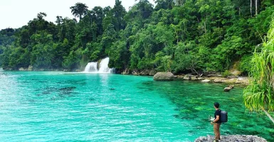 Mengintip Alam Papua di Air Terjun Kiti-Kiti, Nikmatnya Tiada Dua