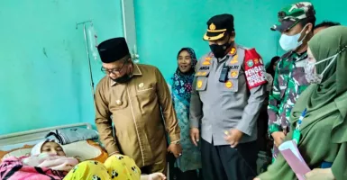 Mahasiswi di Aceh Lumpuh Usai Disuntik Sinovac, Bupati Ungkap Ini