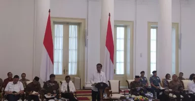 4 Menteri Jokowi Rapotnya Merah, Layak Dicopot