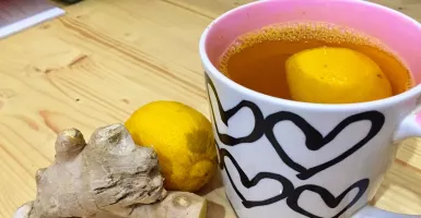 Rutin Minum Air Lemon Campur Kunyit, Wanita Dijamin Ketagihan
