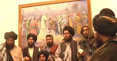 Tegang! Detik-detik Taliban Kuasai Istana Presiden Afghanistan