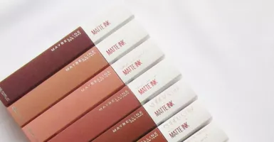 Tak Perlu Touch Up, Maybelline Superstay Matte Ink Tahan Seharian
