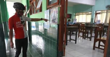 Tinjau Sekolah PTM, Ganjar Pranowo Titip Pesan Ini Pada Murid