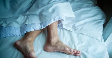 4 Alasan Pria Harus Tidur Tanpa Busana, Nomor 2 Penting Banget