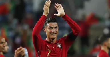 Cristiano Ronaldo Tolak Pensiun, Bakal Main Hingga Euro 2024