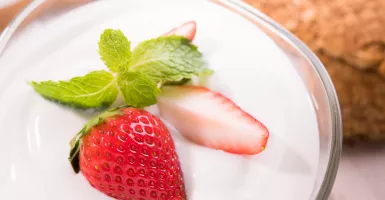 3 Efek Samping Kelebihan Makan Yoghurt, Diabetes hingga Kegemukan