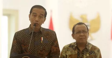 Gonjang-ganjing Istana Negara, Ada Apa Antara Jokowi & Pratikno?