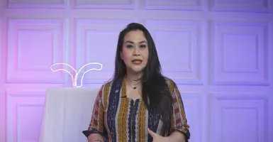 Tips Zoya Amirin Agar Wanita Bikin Puas Suami di Ranjang, Gampang