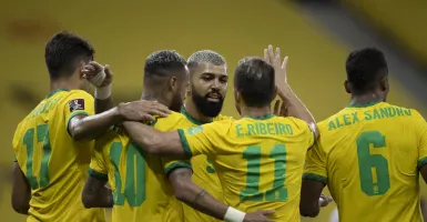 Brasil vs Peru 2-0: Neymar Sangar, Rekor Pele Segera Jebol