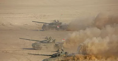 Rusia Bergerak, Kirim 30 Tank ke Perbatasan Afghanistan