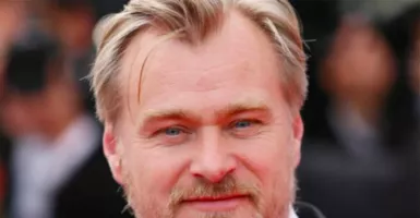 Christopher Nolan Garap Film Pencipta Bom Atom, Pasti Keren!