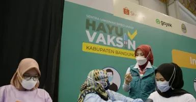 Gandeng Bidan Desa, Upaya Jabar Percepat Vaksinasi Covid-19