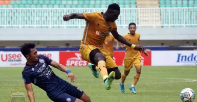 Ezechiel N'Douassel Moncer, Bhayangkara FC Beber Hal Penting