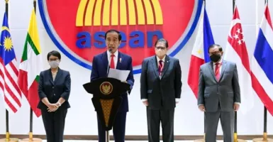 China vs Amerika Bikin ASEAN Terbelah