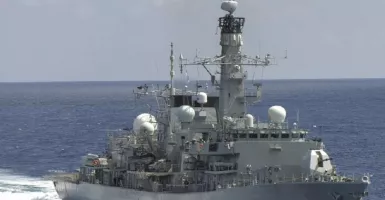 Aksi Gila Kapal Fregat Inggris, China Bisa Naik Darah