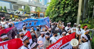 Ribuan Peternak Ayam dan Itik Tagih Janji Jokowi